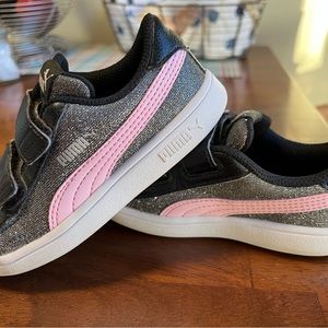 Toddler girl Puma sneakers